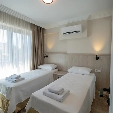 Uliv & Айвалык